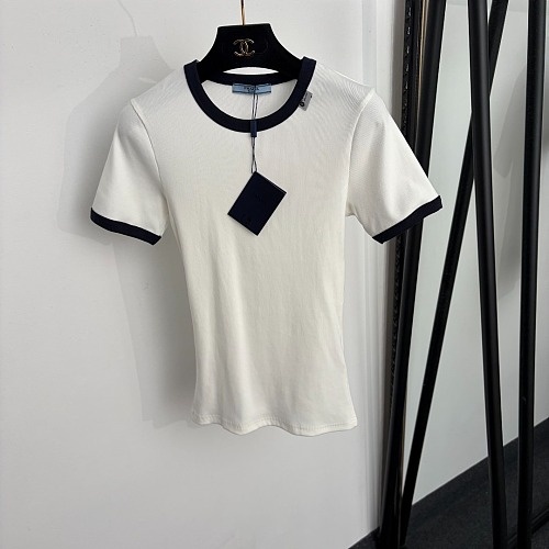 Contrast Trim Crew Neck Slim Fit Short Sleeve Tee