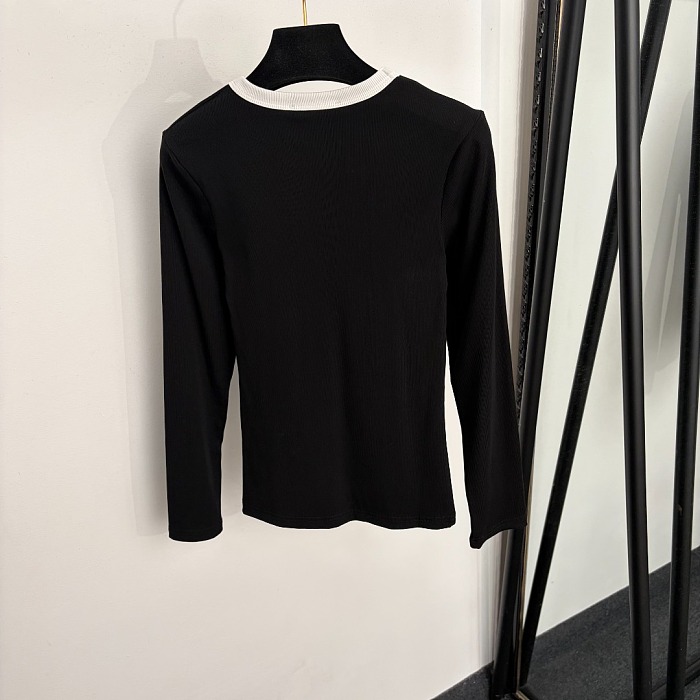 Contrast Trim Crew Neck Slim Fit Long Sleeve Tee