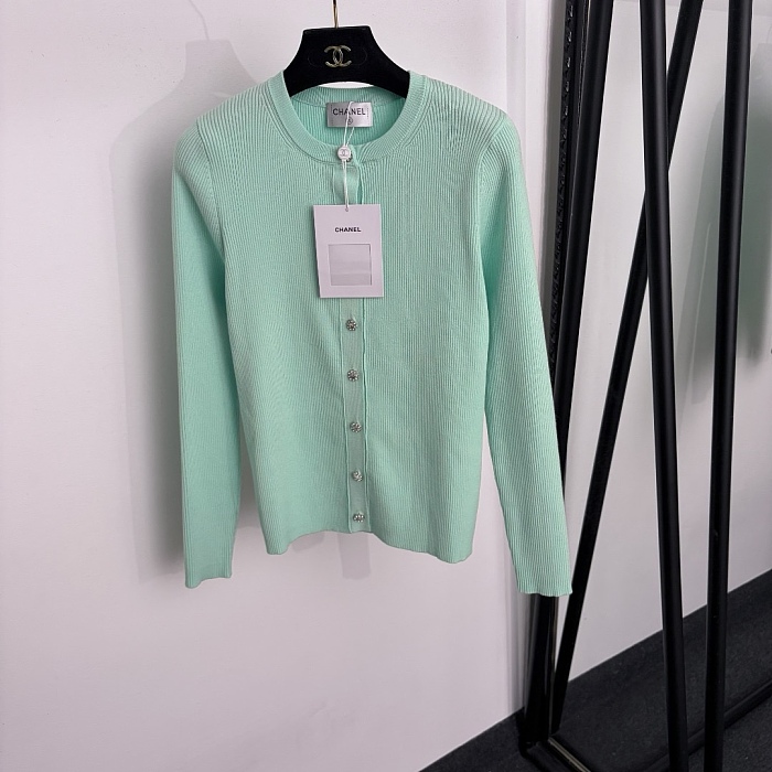 Rhinestone Floral Button Ribbed Knit Slim Fit Cardigan