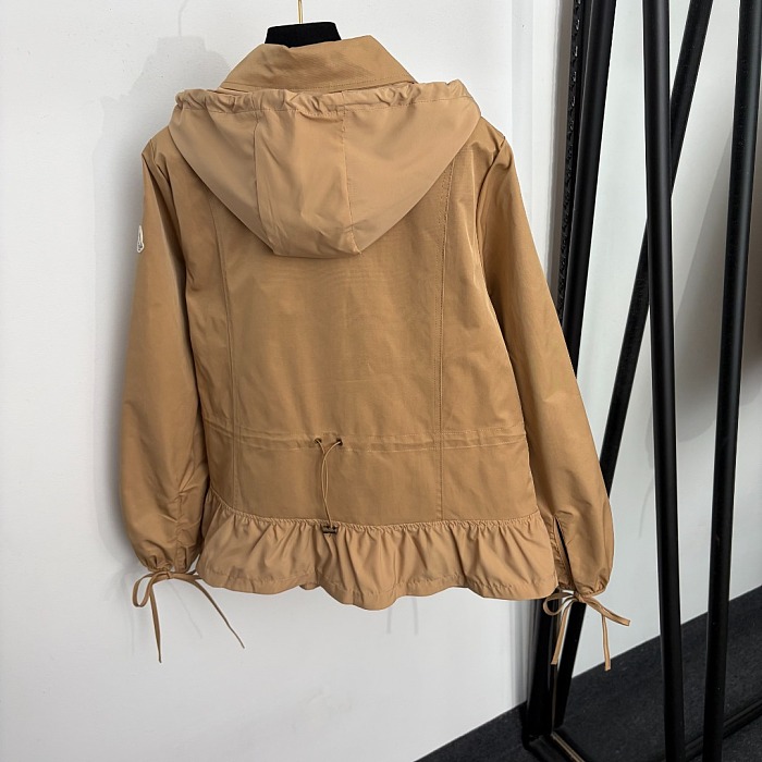 Detachable Hood Drawstring Cuffs Utility Pocket Hooded Windbreaker Jacket