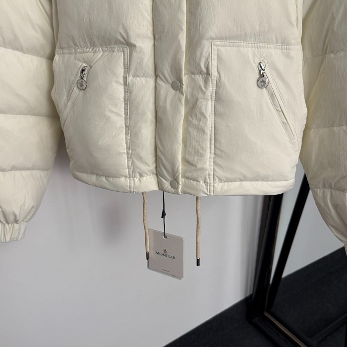 Detachable Sleeve 90% White Duck Down Puffer Jacket