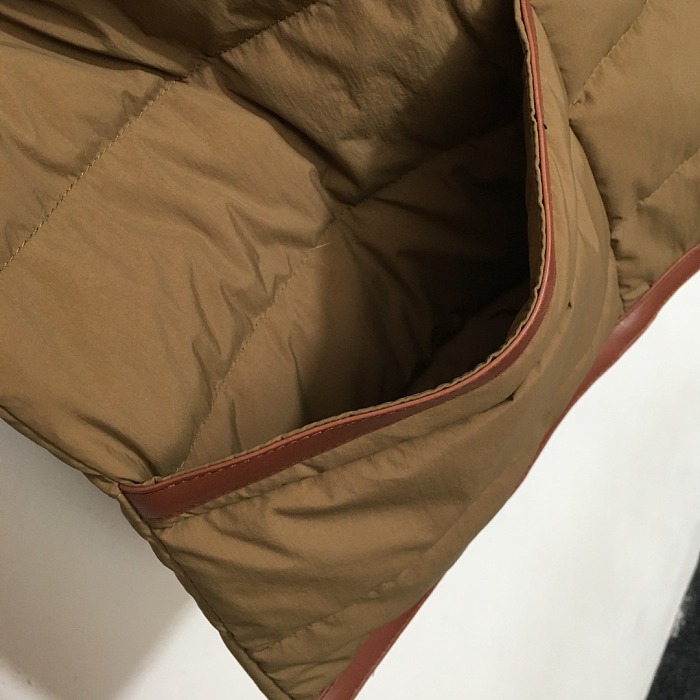 Contrast Trim Hardware Buckle Mock Neck Long Sleeve Puffer Jacket