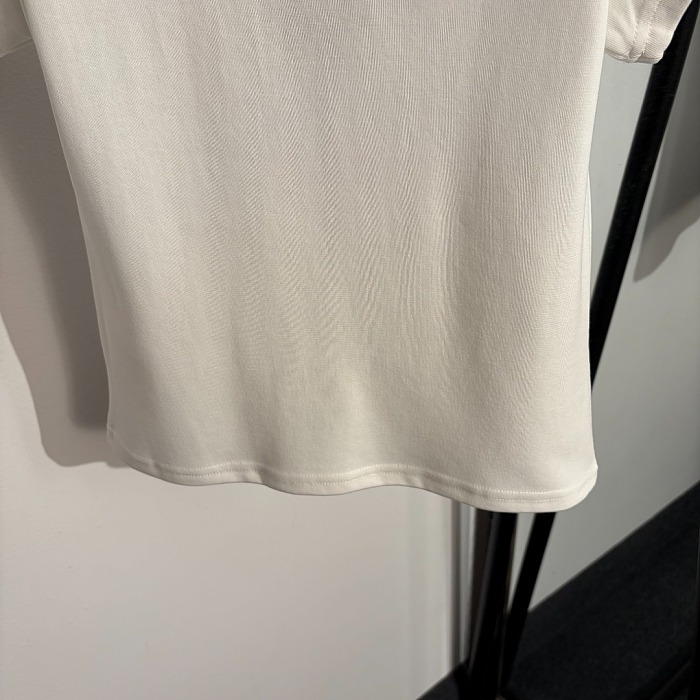 Letter Print Rubberized Slim Fit Short Sleeve Tee