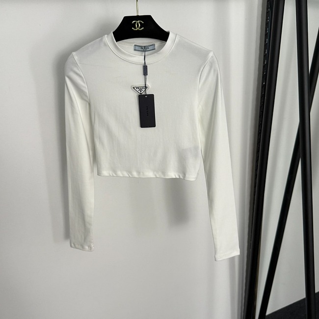 Triangle Icon Embellished Cropped Slim Fit Long Sleeve T Shirt