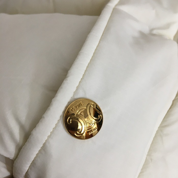 Detachable Sleeves Faux Leather Patch Hooded Puffer Jacket