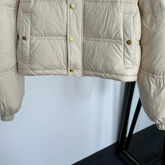 Embroidered Patch Stand Collar Single Breasted Down Coat