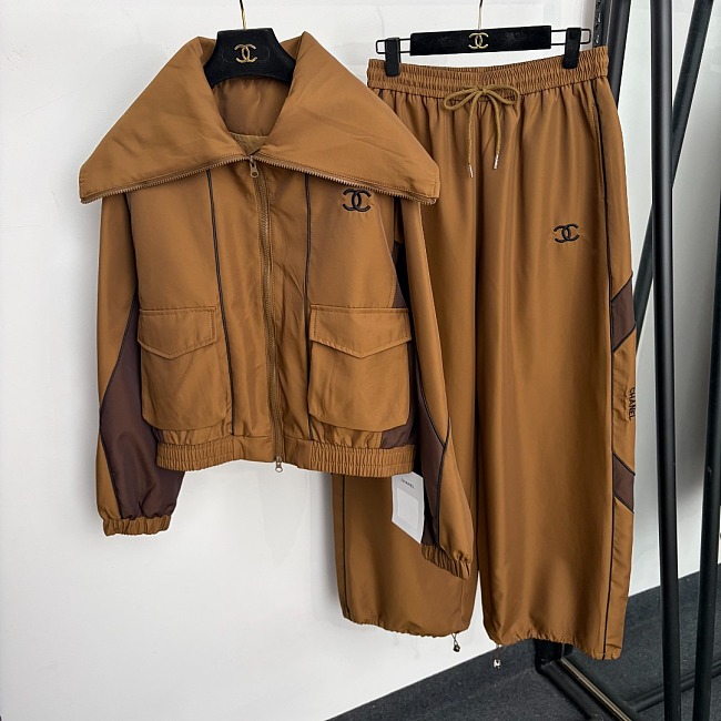 Contrast Zip Turn-down Collar Utility Jacket And Cinch Jogger Pants Set