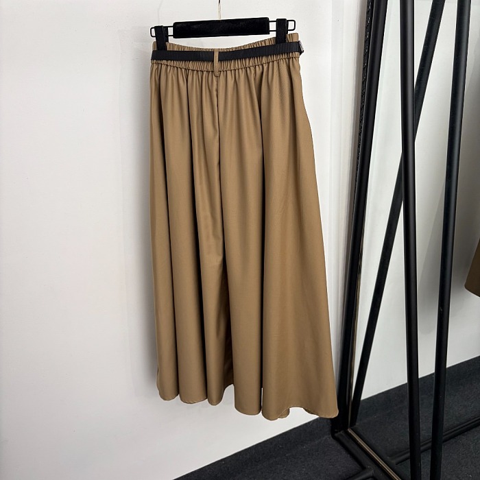 Metal Triangle Icon Detail Belted High Waist Midi Skirt