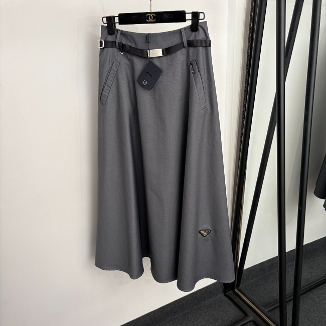Geometric Triangle Icon High Waist Belted Midi Skirt