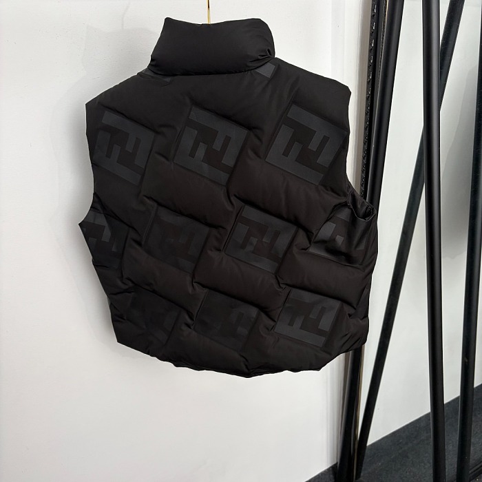 Embossed 3D Puffer Down Vest With Stand Collar Sleeveless Outerwear
