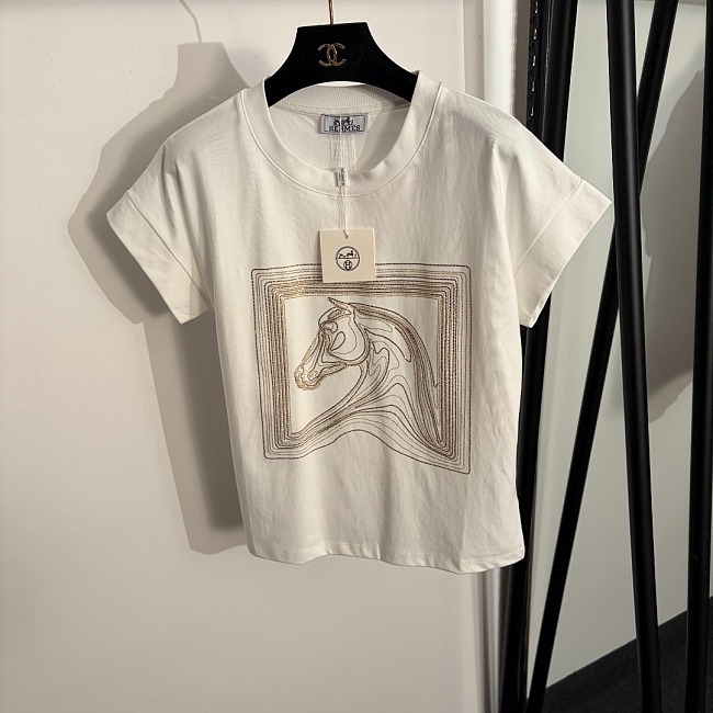 Rhinestone Horse Graphic Short Sleeve Casual Crew Neck T-Shirt