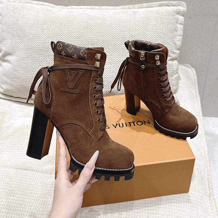 Brown Suede Lace Up Chunky Heel Platform Boots