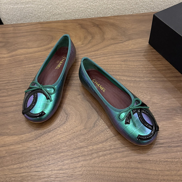 Iridescent Croc-Embossed Bow Ballet Flats