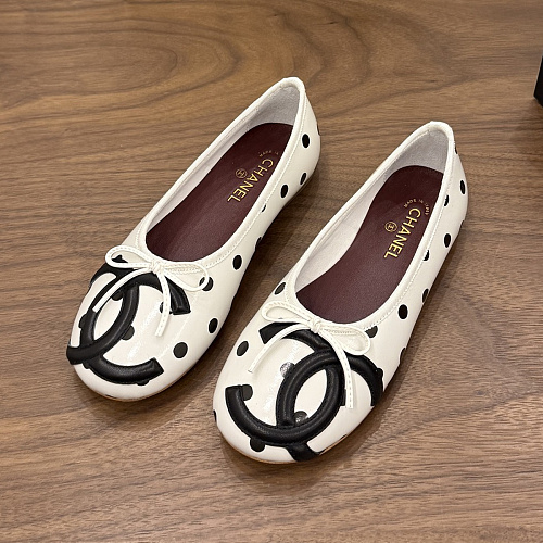 Polka Dot Bow Decorated Ballet Flats