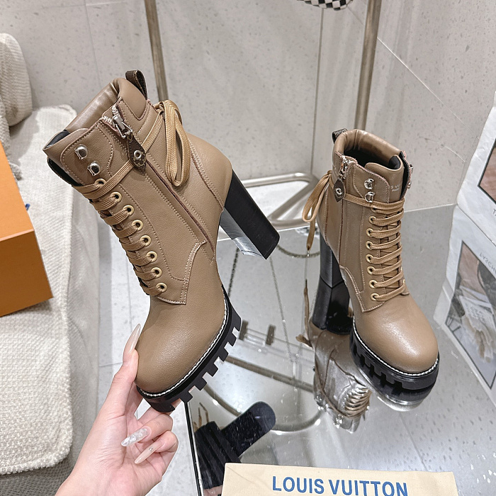 Chunky Platform Lace Up Heeled Ankle Boots