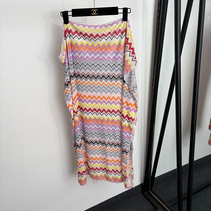 Colorful Wavy Striped Tie Bikini And Beach Skirt Three Piece Set