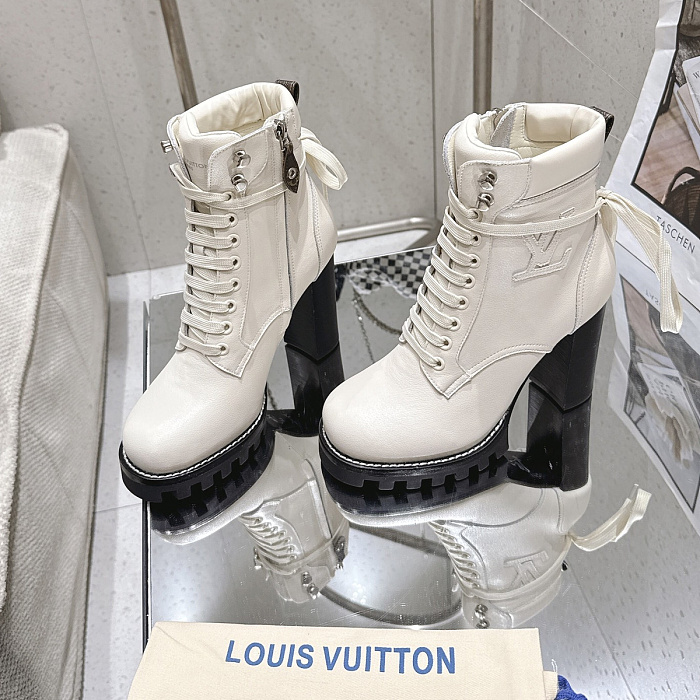 White Lace Up Chunky Heeled Platform Combat Boots