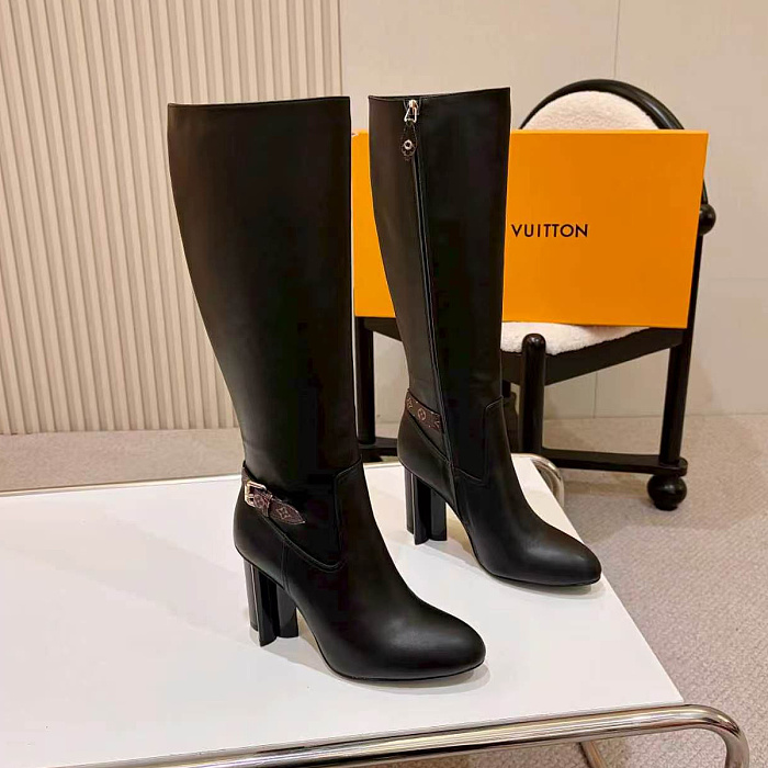 Chunky Heeled Knee High Boots