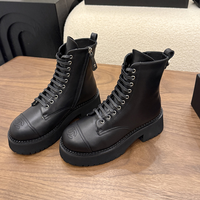 Black Lace Up Chunky Lug Sole Combat Boots