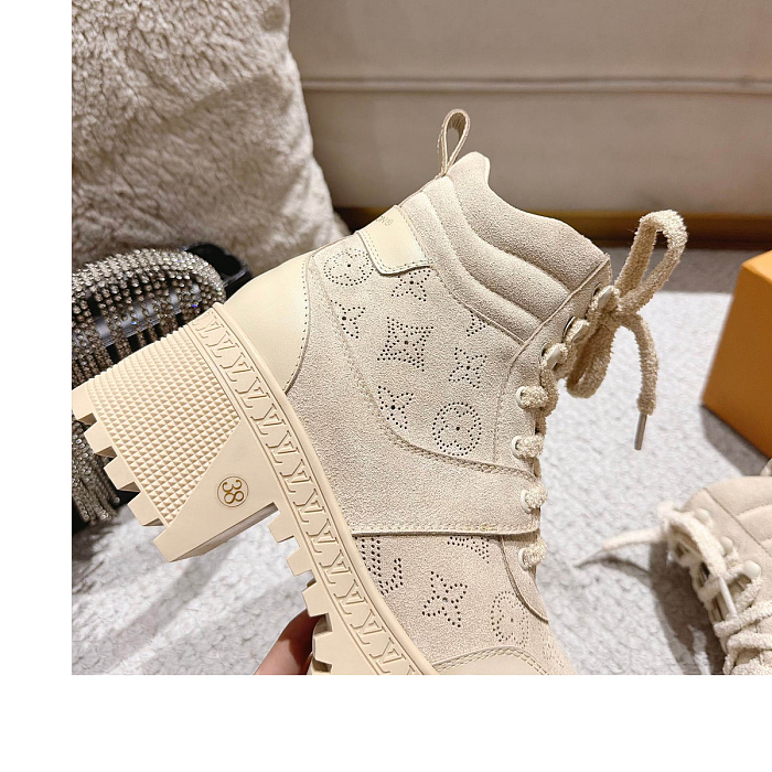 Beige Suede Platform Chunky Heel Lace Up Boots