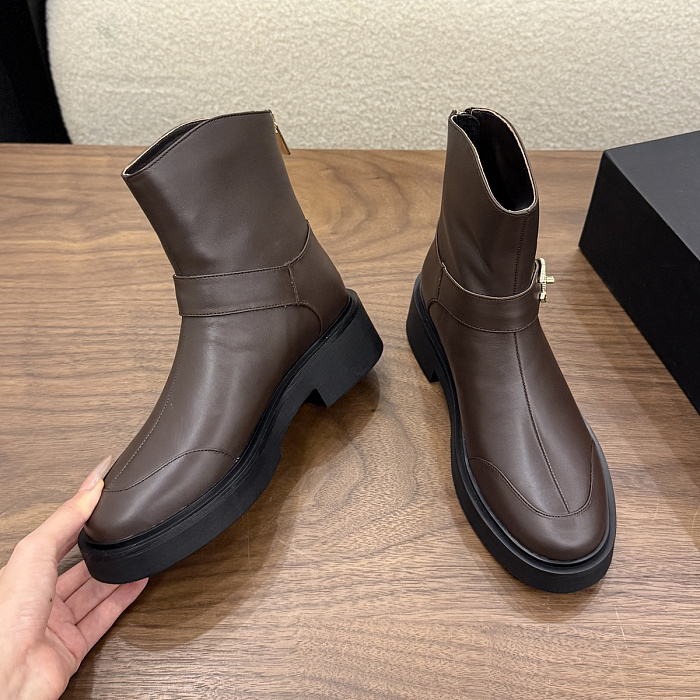 Brown Leather Ankle Boots With Chunky Heel And Buckle