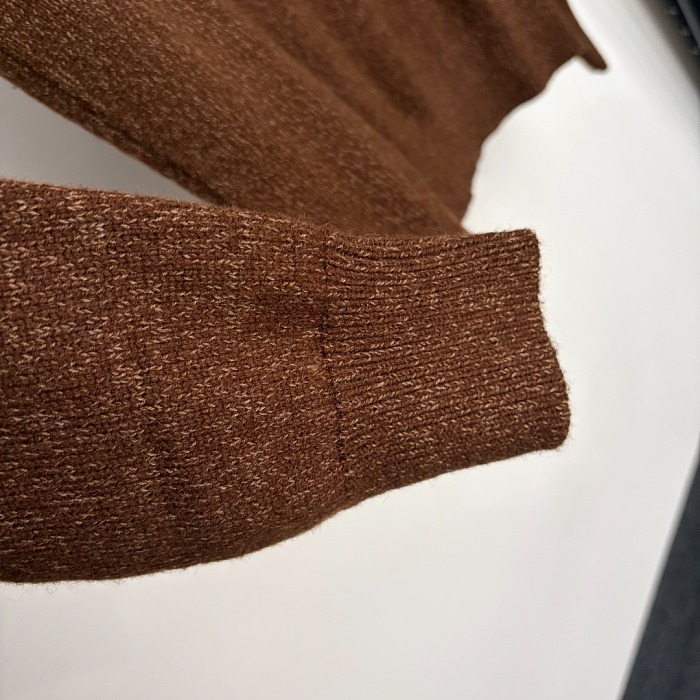 Brown Letter Print Crew Neck Wool Knit Pullover Sweater