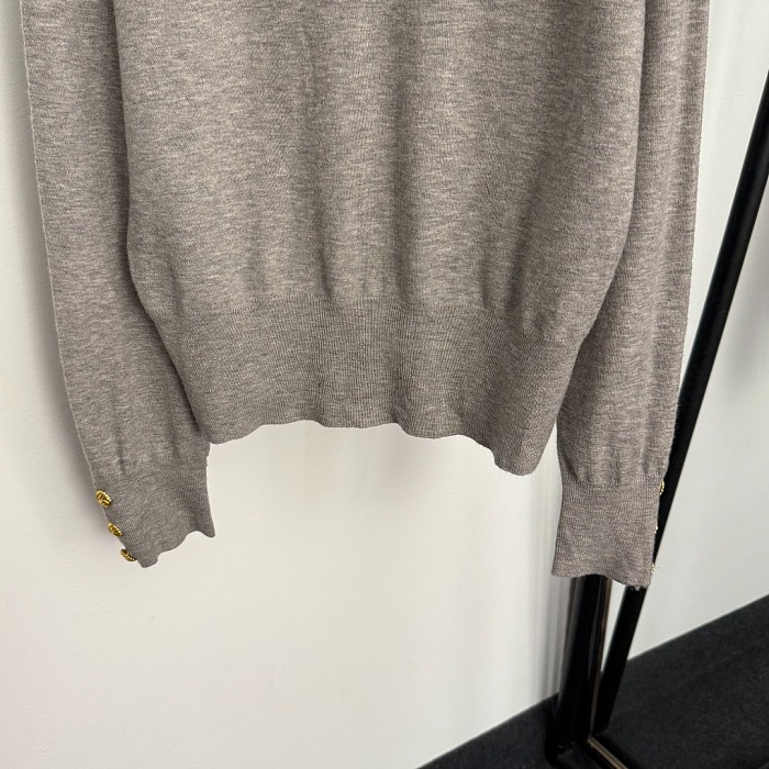 Metal Keyhole Cutout Long Sleeve Knit Pullover Sweater