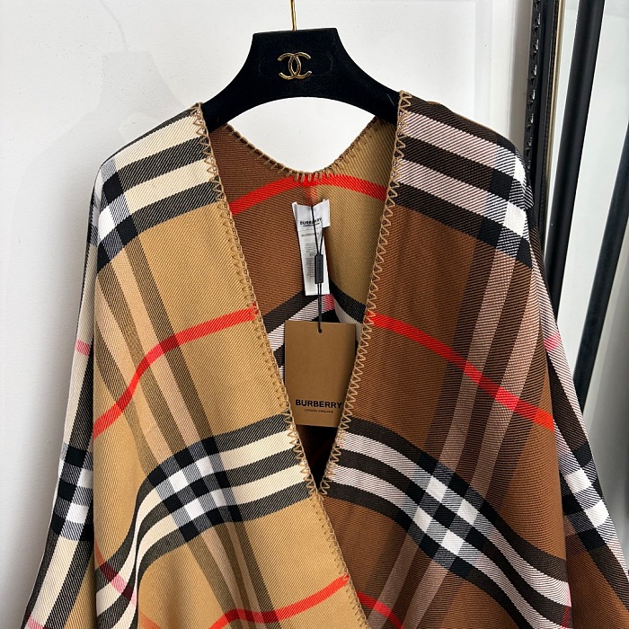 Classic Plaid Colorblock Fringe Hem Cashmere Knit Cardigan Shawl