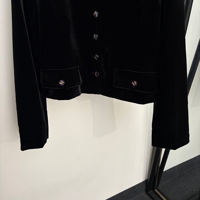 Custom Letter Button Velvet Long Sleeve Outerwear