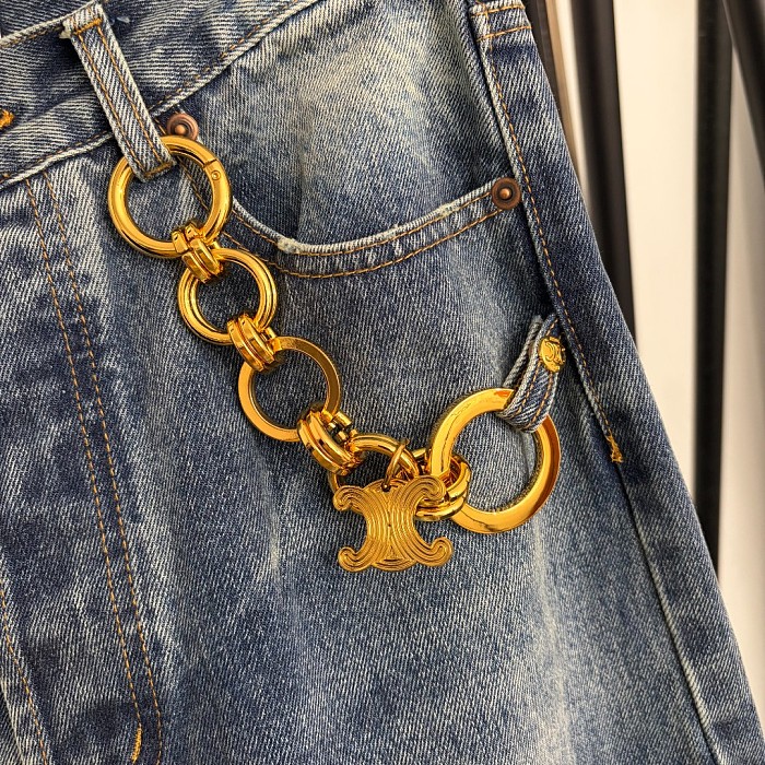 Metal Chain Trim High Waist Slimming Blue Denim Pants