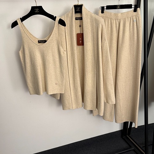 Metallic Ring Detail Ribbed Knit Three Piece Pants Set