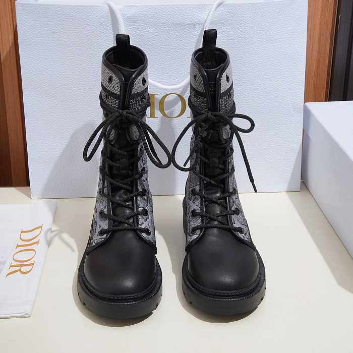 Lace-Up Chunky Heel Combat Boots