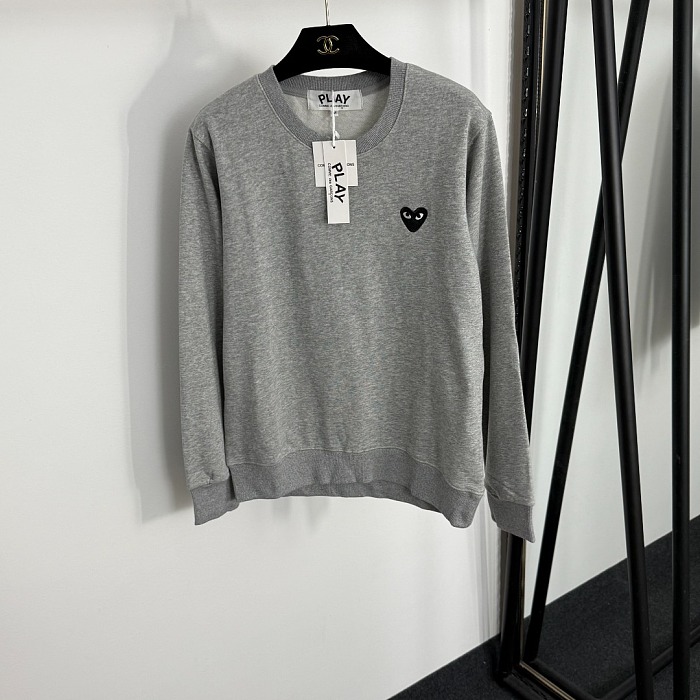 Heart And Eye Embroidered Pullover Long Sleeve Sweatshirt