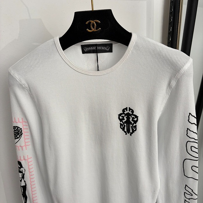 Graphic Horseshoe Print Long Sleeve Slim Fitting Tee Top