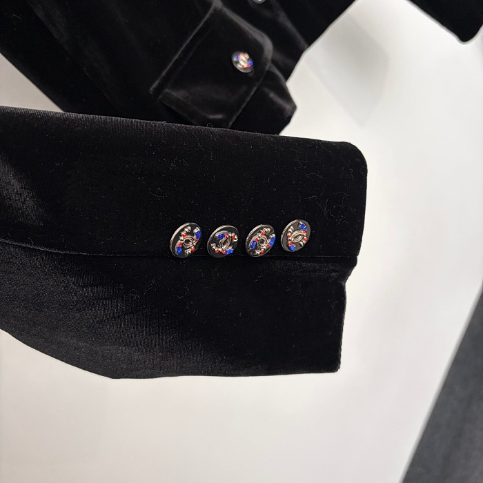 Custom Letter Button Velvet Long Sleeve Outerwear