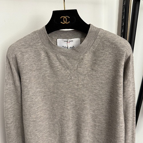 Metal Keyhole Cutout Long Sleeve Knit Pullover Sweater