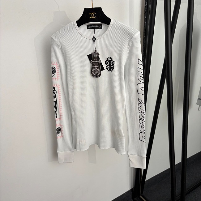 Graphic Horseshoe Print Long Sleeve Slim Fitting Tee Top