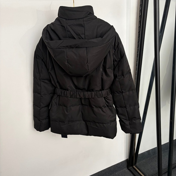 Puffer Jacket With Safety Buckle Belt And Triangular Graphic Detail