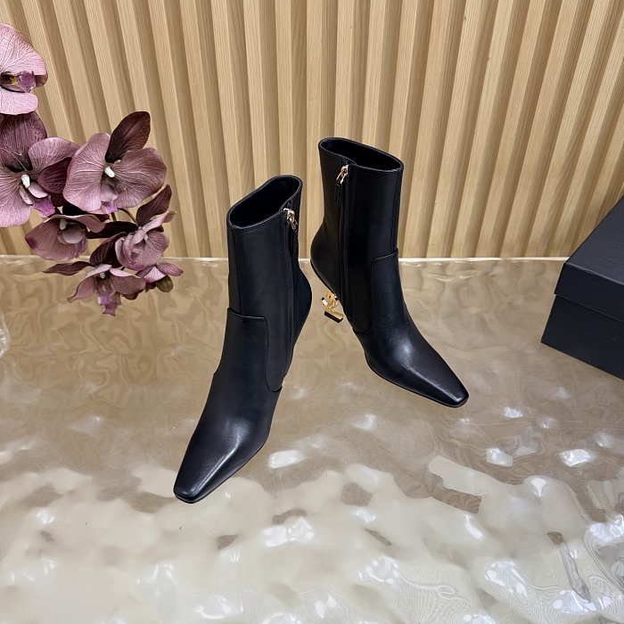 Black Pointed Toe Stiletto Heel Ankle Boots With Metal Heel