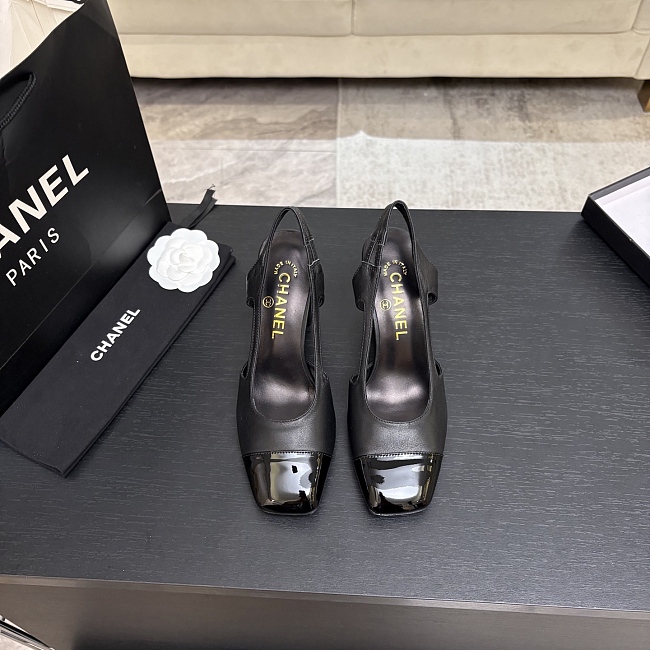 Black Heeled Slingback Pumps With Patent Cap Toe