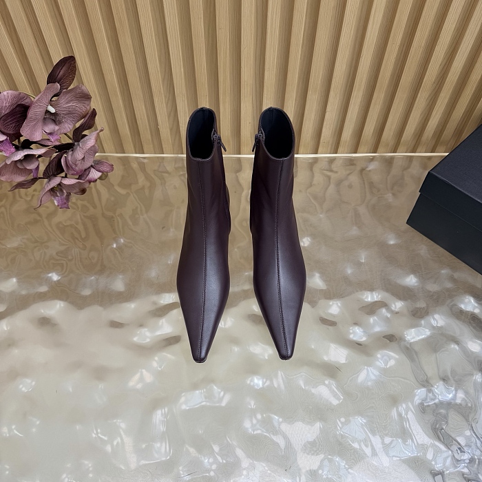 Pointed Toe Side Zip Leather Ankle Boots