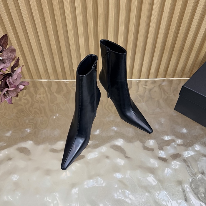 Black Pointed Toe Stiletto High Heeled Ankle Boots With Side Zipper