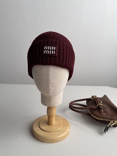 Chunky Ribbed Cashmere Blend Cuffed Beanie White