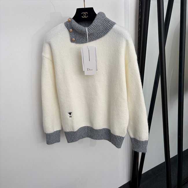 Colorblock Bee Embroidery High Neck Mohair Knit Sweater