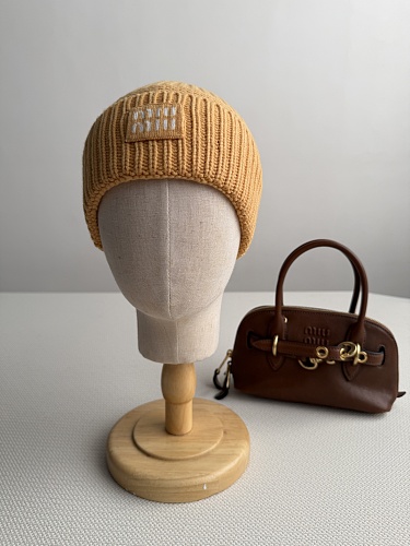 Ribbed Knit Cashmere Roll Back Beanie Hat