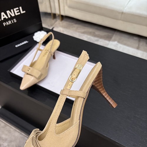 Beige Pointed Toe Slingback Pumps With Bow And Heel