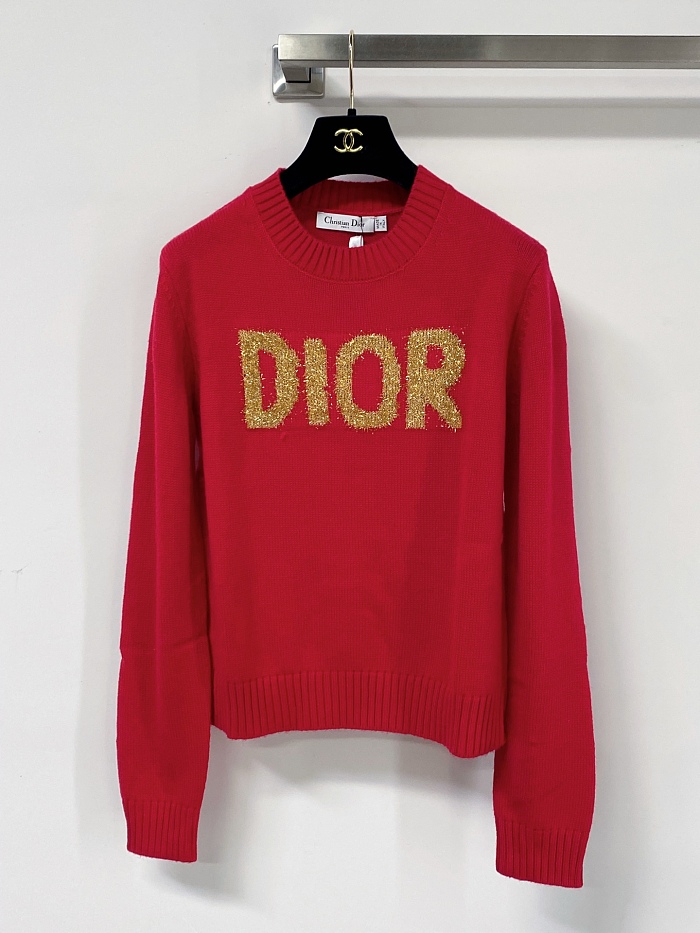 Colorblocked Graphic Print Slim Fit Long Sleeve Knit Top