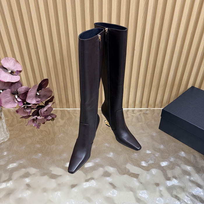 Pointed Toe High Heel Boots With Side Zipper And Metal Heel Detail