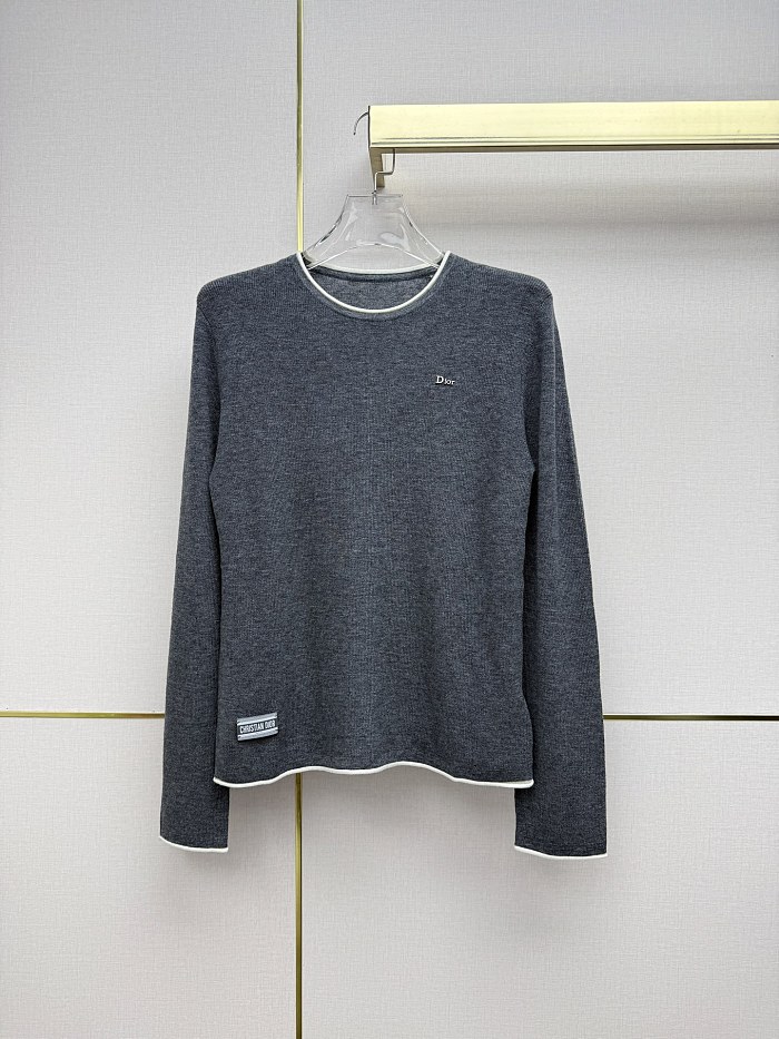 Color Block Crew Neck Sweater With Metal Icon Detail And Leather Patch