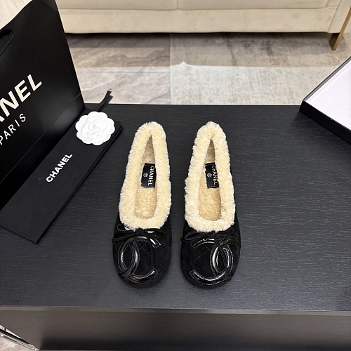 Black Suede Furry Shearling Winter Slippers
